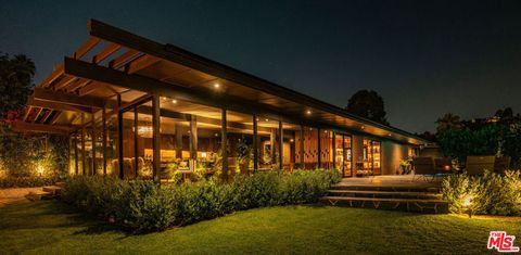 2505 Carman Crest Drive Los Angeles CA 90068