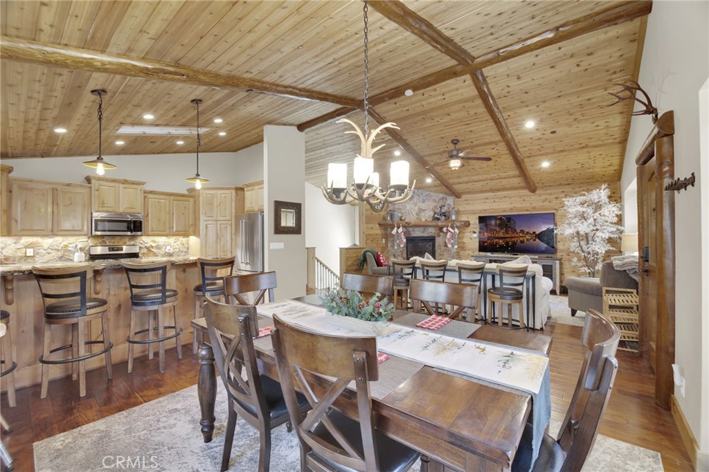 1206 Minton Drive