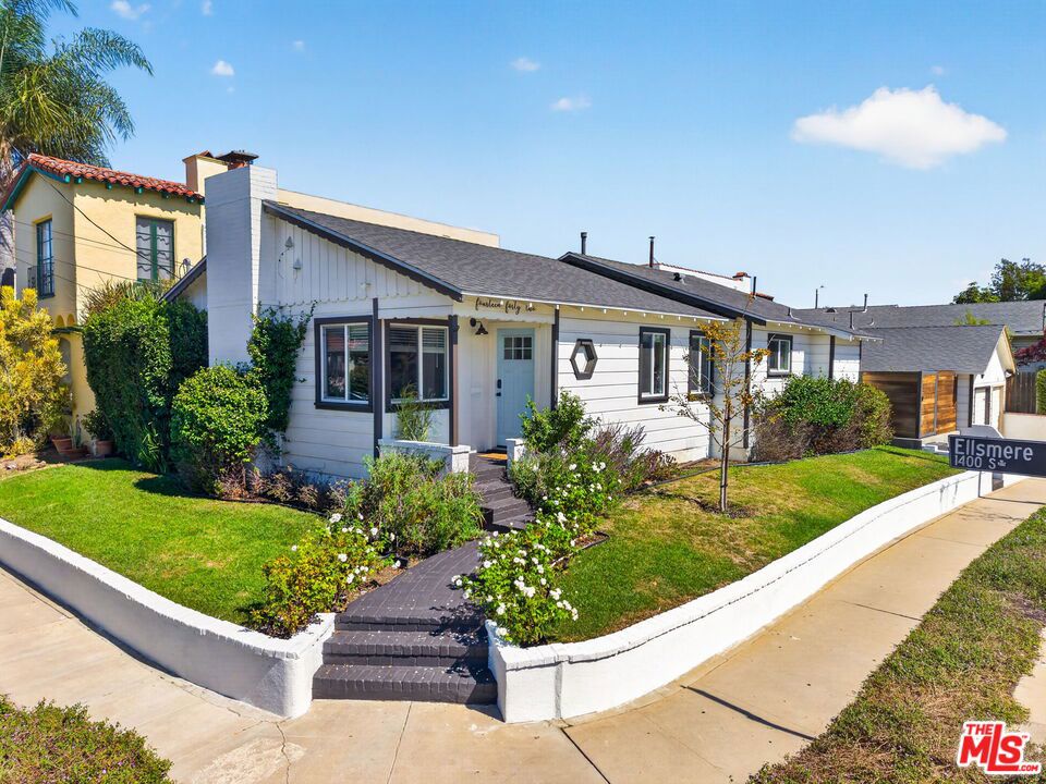 1442 Ellsmere Avenue