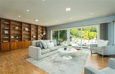 Tiny photo for 1509 Belleau RD, Glendale, CA 91206 (MLS # GD26158621)