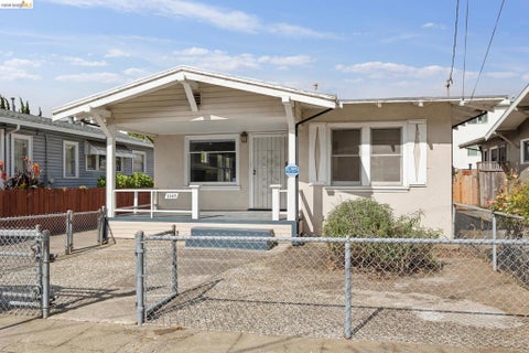 Photo of 1147 Huff Ave AVE, San Leandro, CA 94577 (MLS # 41137790)