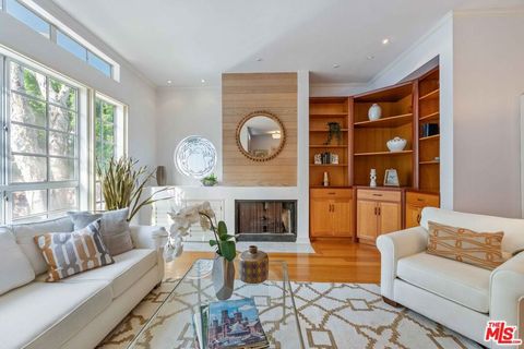 134 Roma Court Marina Del Rey CA 90292