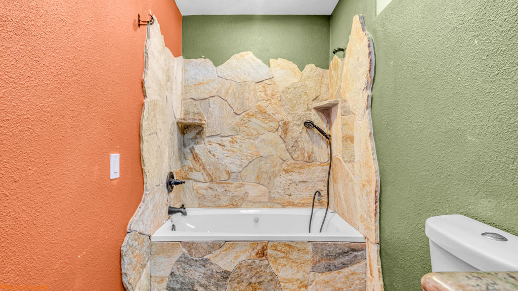 Pinyon Crest - Residential