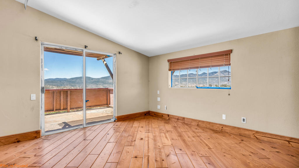 Pinyon Crest - Residential