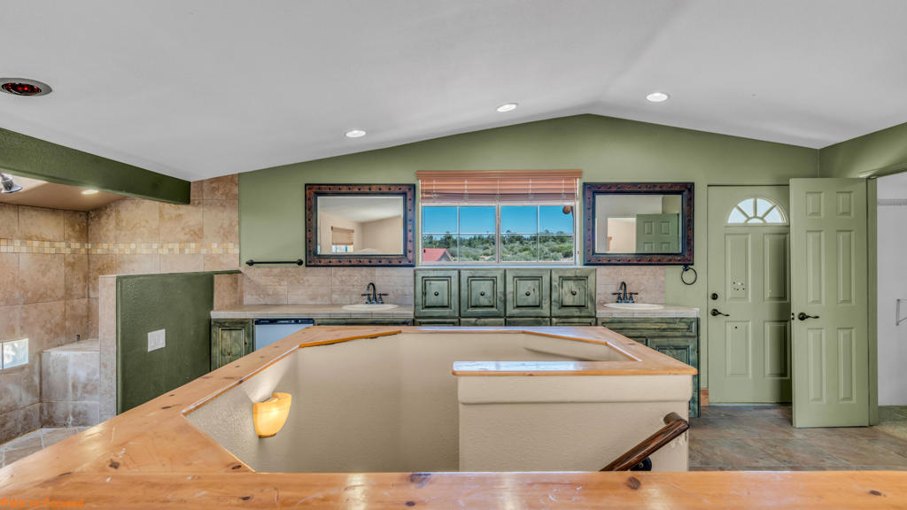 Pinyon Crest - Residential