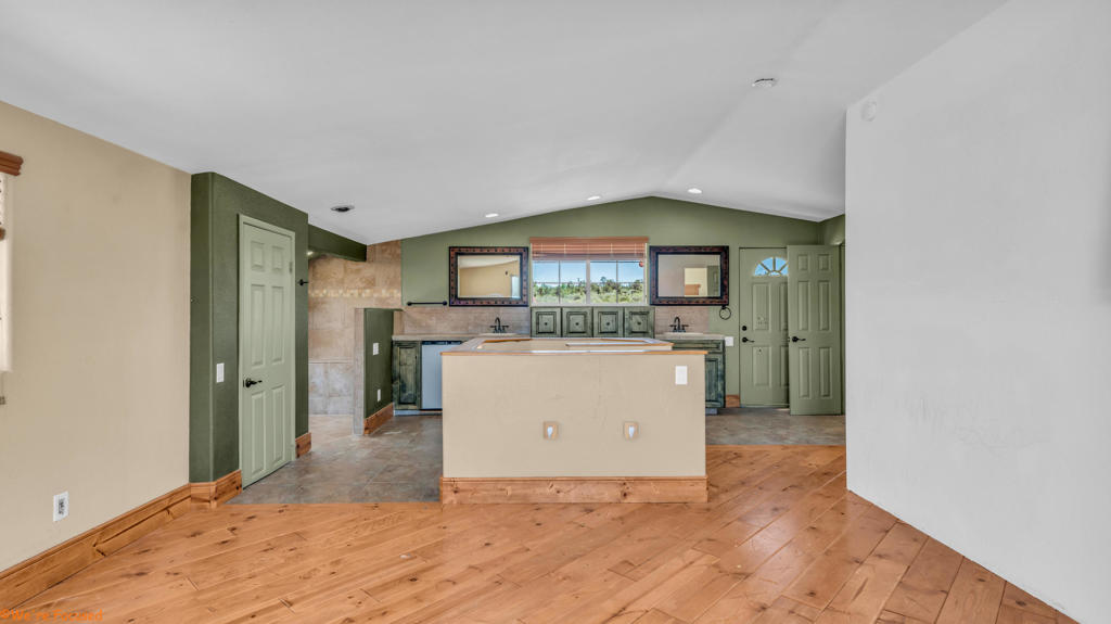 Pinyon Crest - Residential