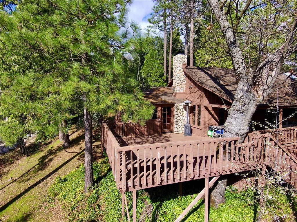 39121 Lake Drive