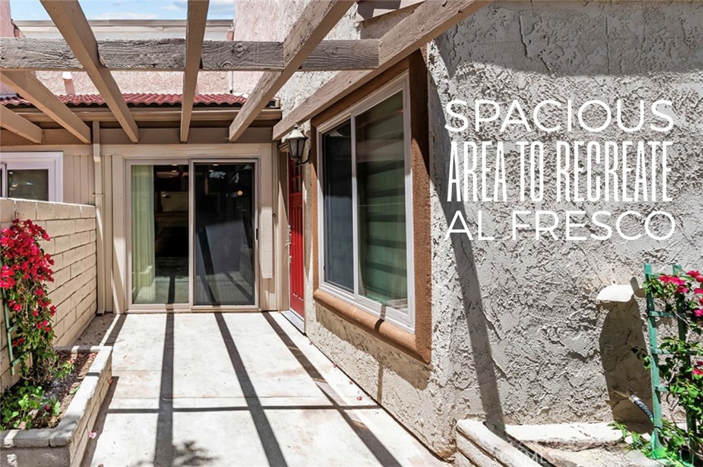 2706 Via Colina