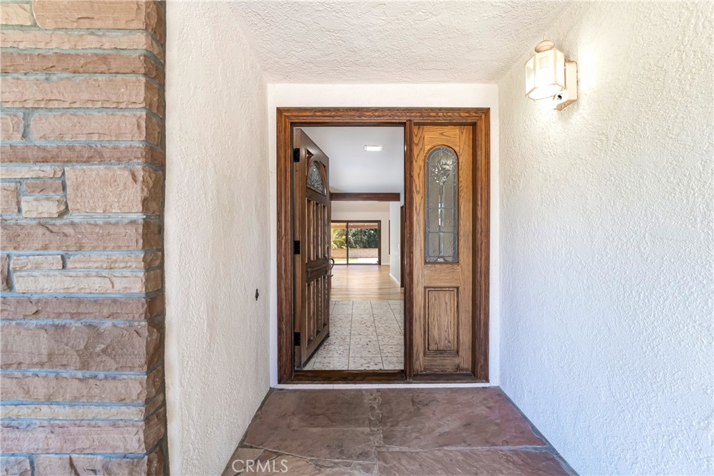 24752 Via San Anselmo