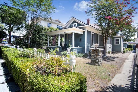Photo of 520 N 1st AVE, Upland, CA 91786 (MLS # CV26173417)