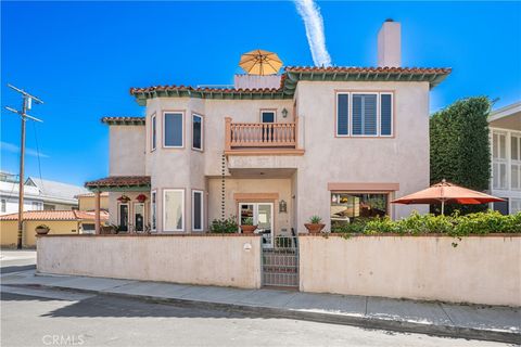 Photo of 130 Geneva Walk, Long Beach, CA 90803 (MLS # PW26044833)