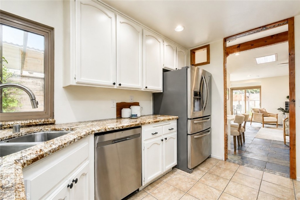 1332 Felipe, San Clemente CA 92673 - Photo 7