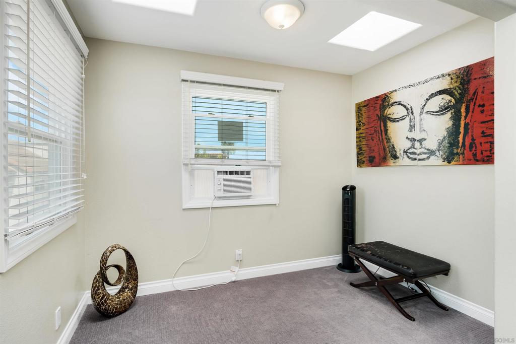 Mission Beach - Residential Lease