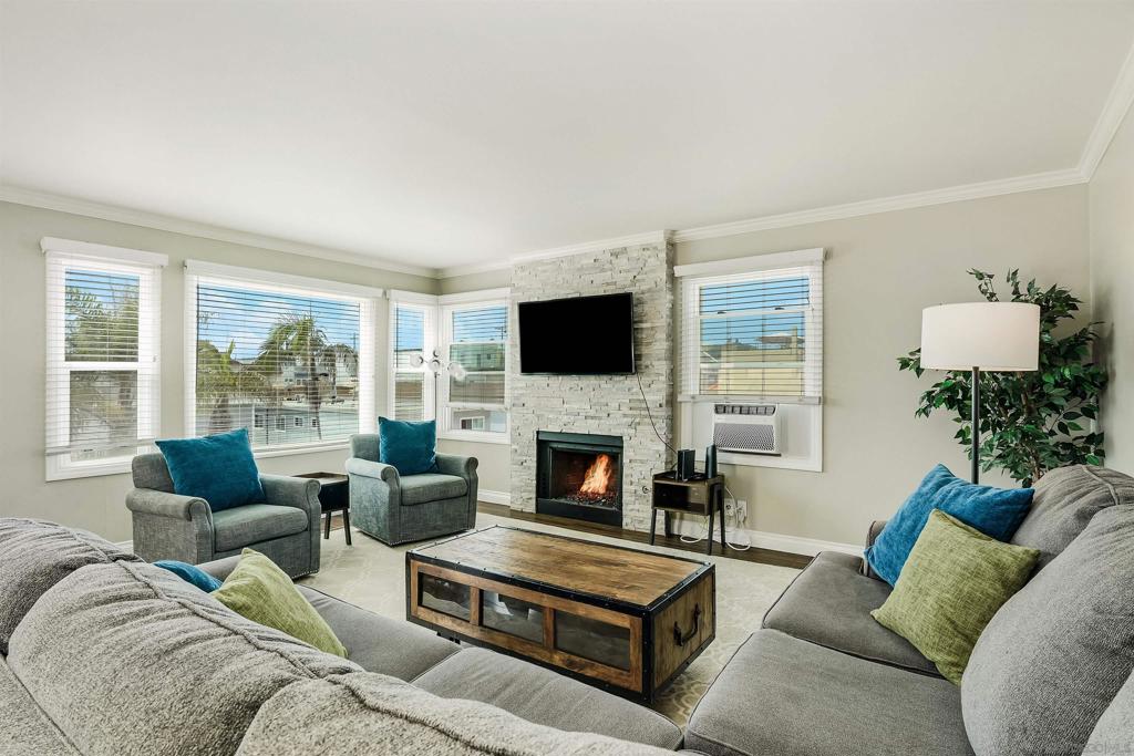 Mission Beach - Residential Lease