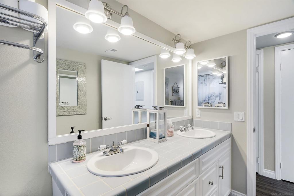 Mission Beach - Residential Lease