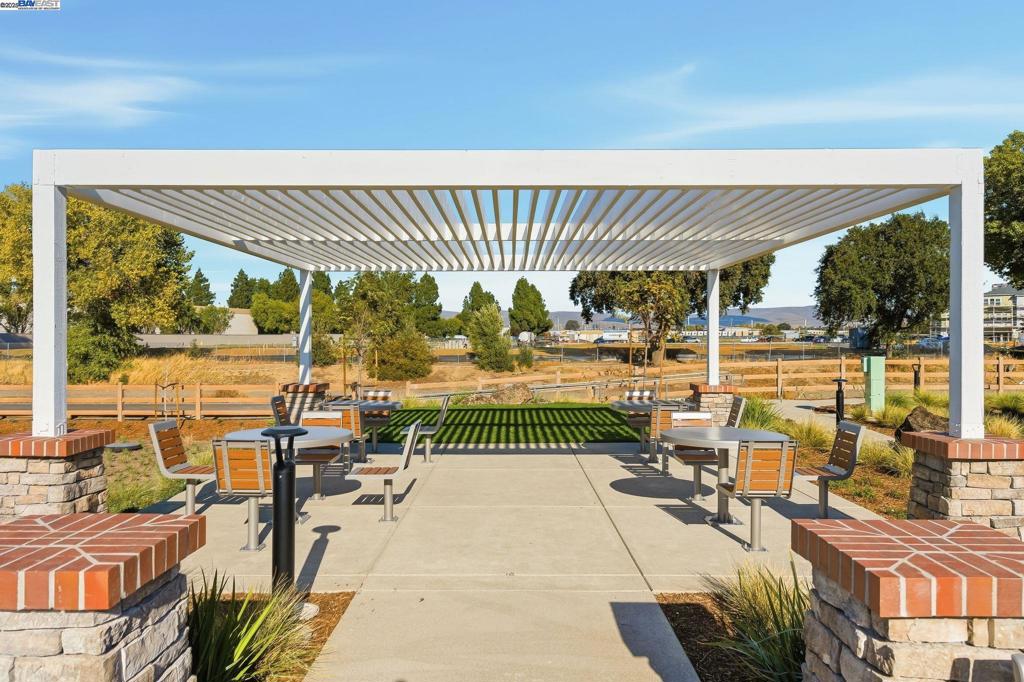 LIVERMORE - Residential