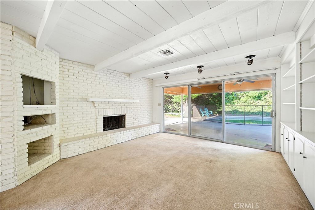 2000 Redondo Place