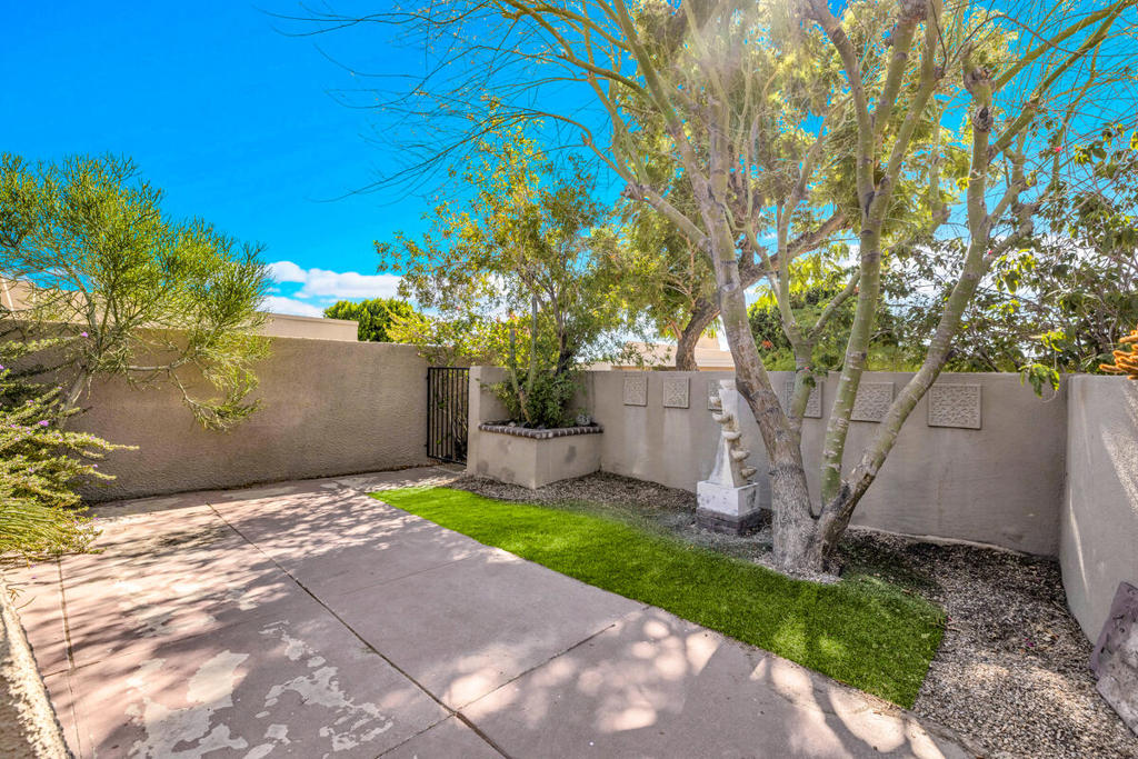 Rose Garden - Residential