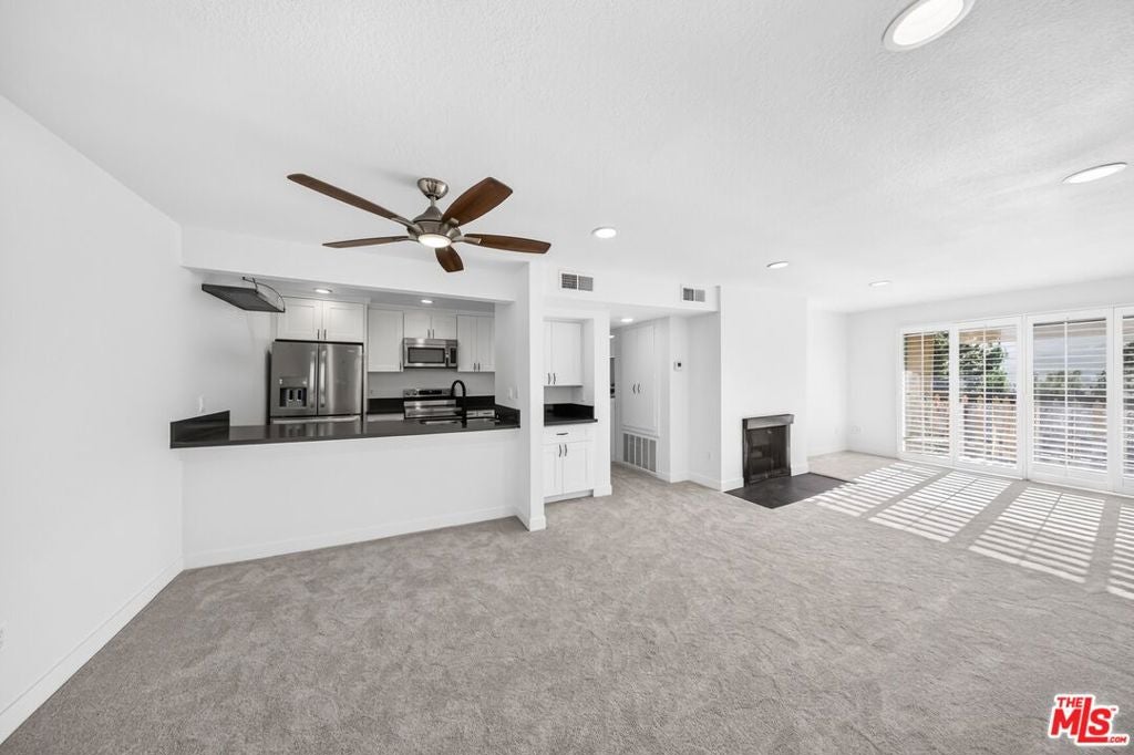 3481 Stancrest Drive 211