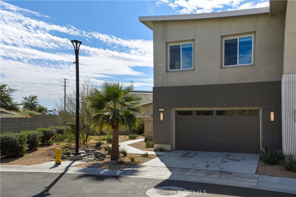 Photo of 1608 Candela Court, Palm Springs, CA 92264 (MLS # OC25225551)