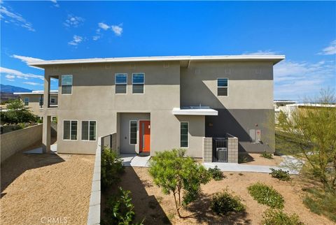 Photo of 1608 Candela Court, Palm Springs, CA 92264 (MLS # OC25225551)