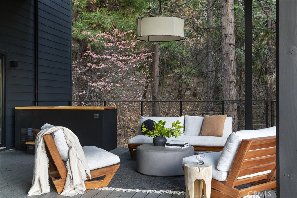 Arrowhead Woods (AWHW) - Residential