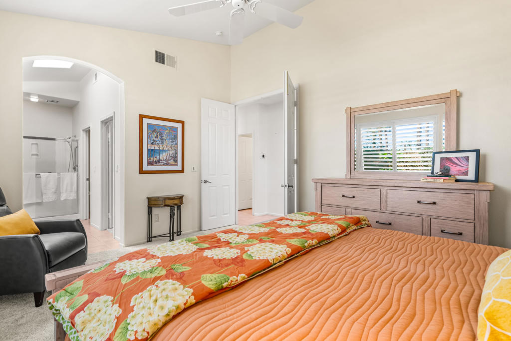Oasis Country Club - Residential