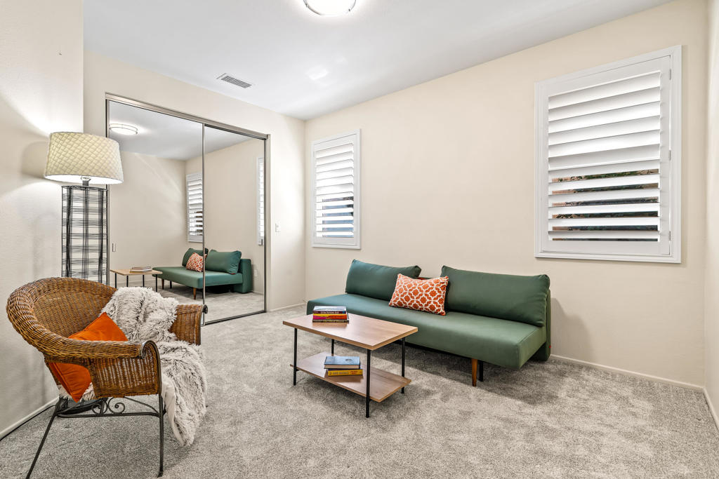 Oasis Country Club - Residential