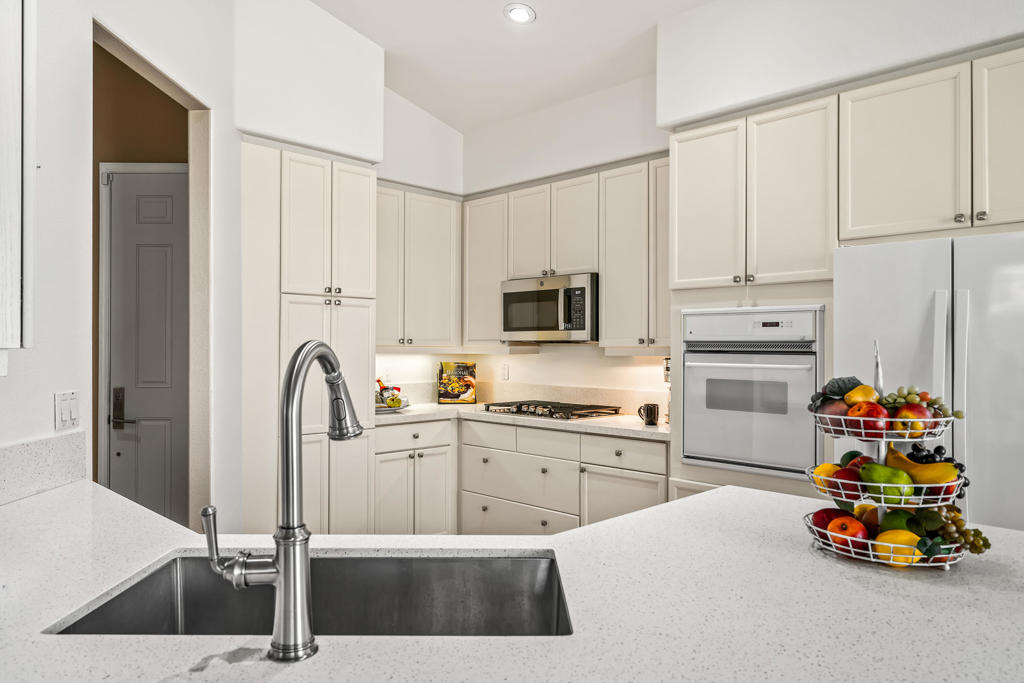 Oasis Country Club - Residential