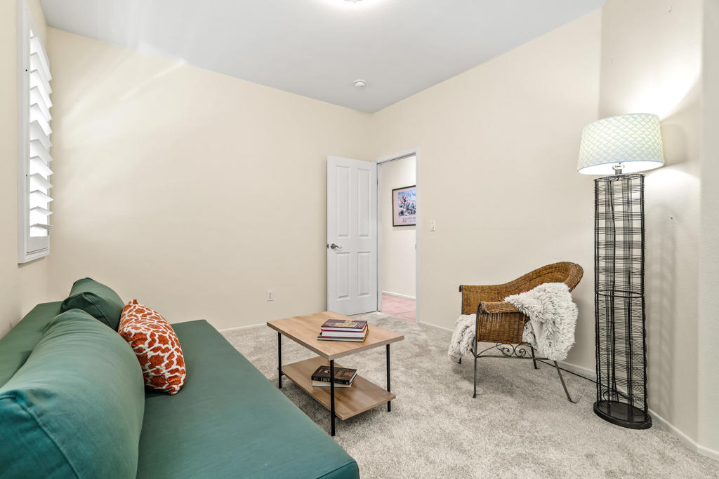 Oasis Country Club - Residential