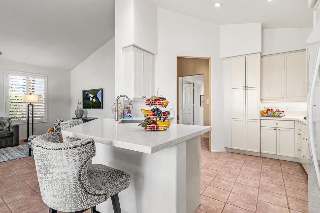 Oasis Country Club - Residential