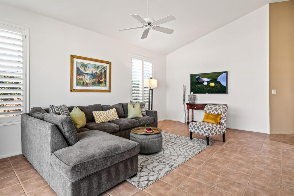 Oasis Country Club - Residential
