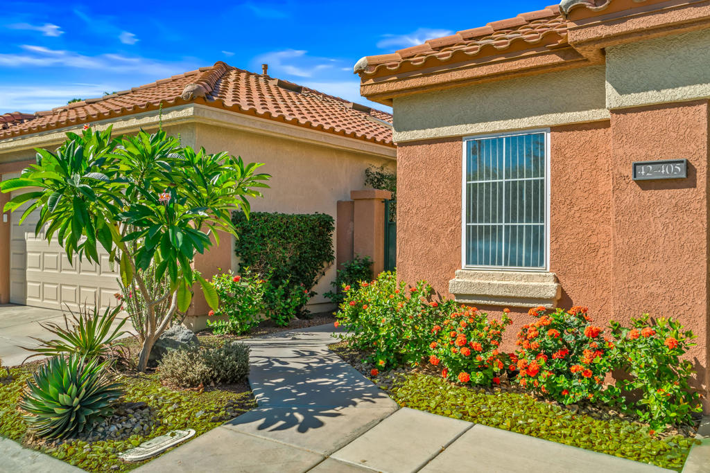 Oasis Country Club - Residential