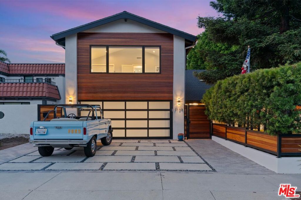 3134 Granville Avenue