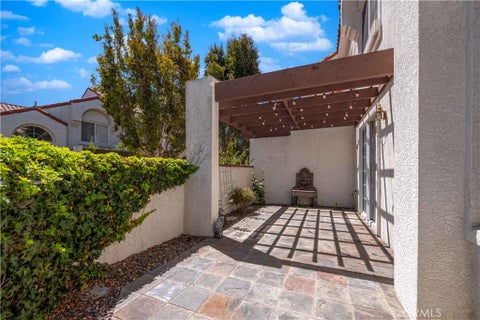 Tiny photo for 268 Camino Cortina, Camarillo, CA 93010 (MLS # SR26147792)