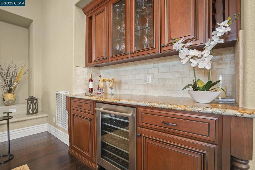 TRILOGY VINEYARDS - Residential