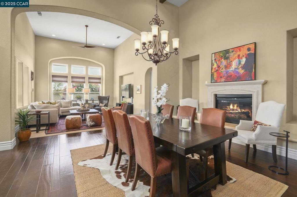 TRILOGY VINEYARDS - Residential