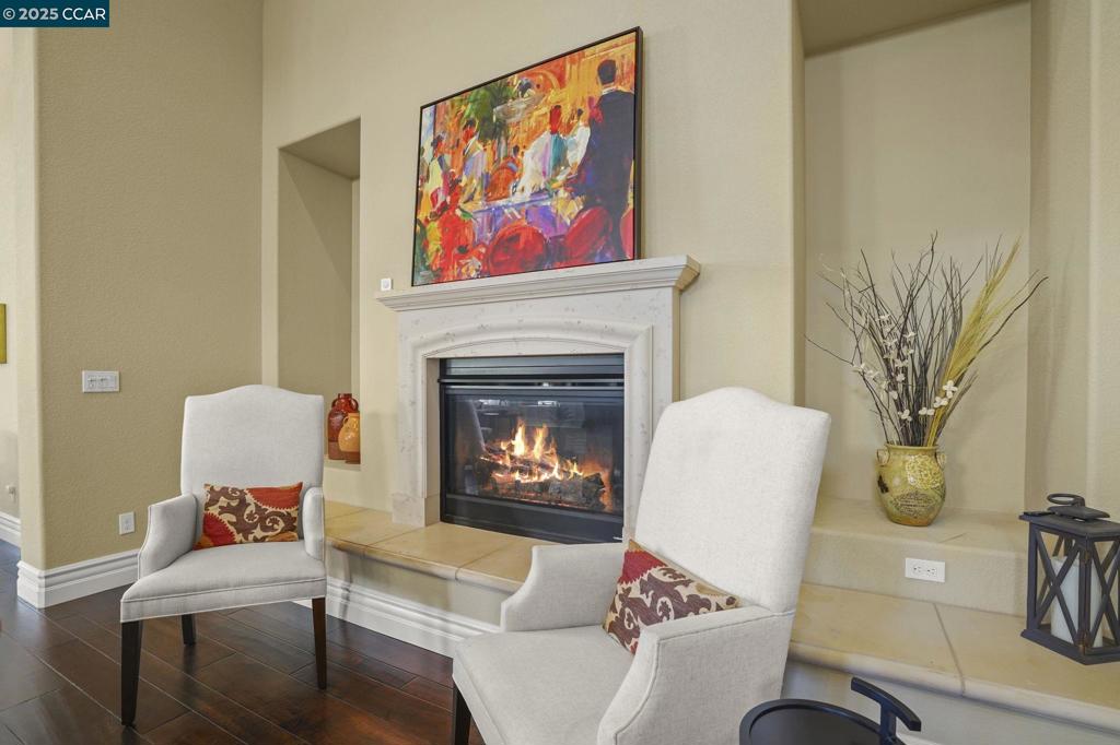 TRILOGY VINEYARDS - Residential