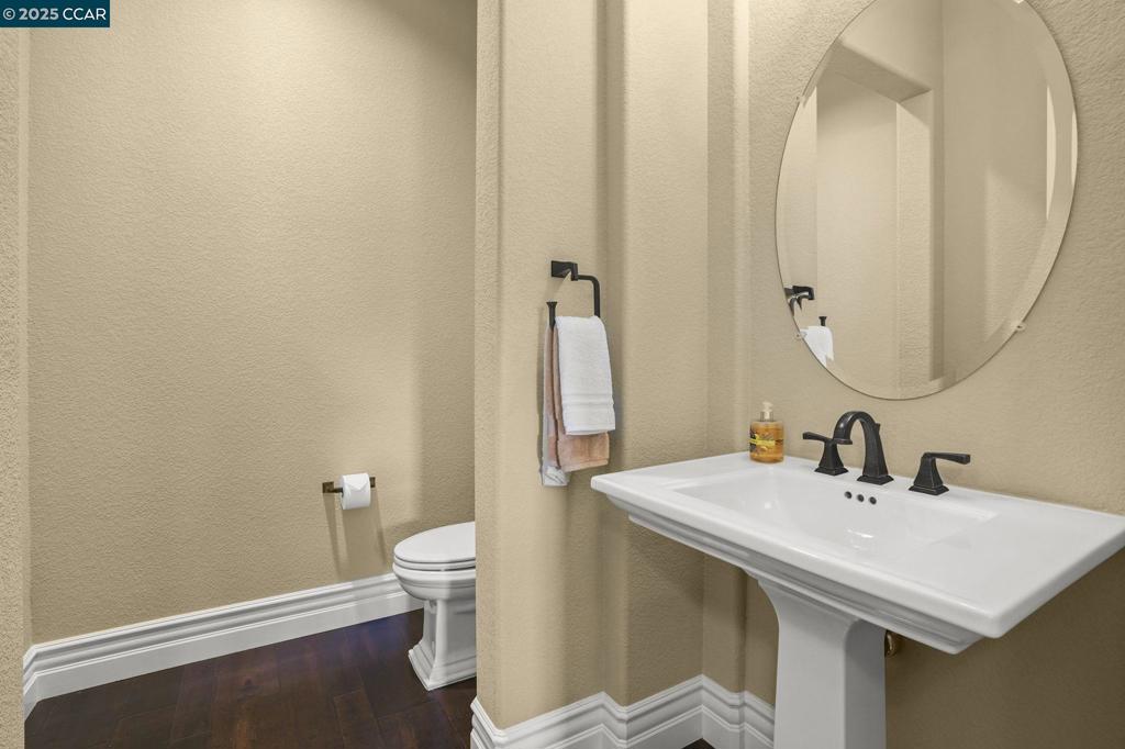 TRILOGY VINEYARDS - Residential