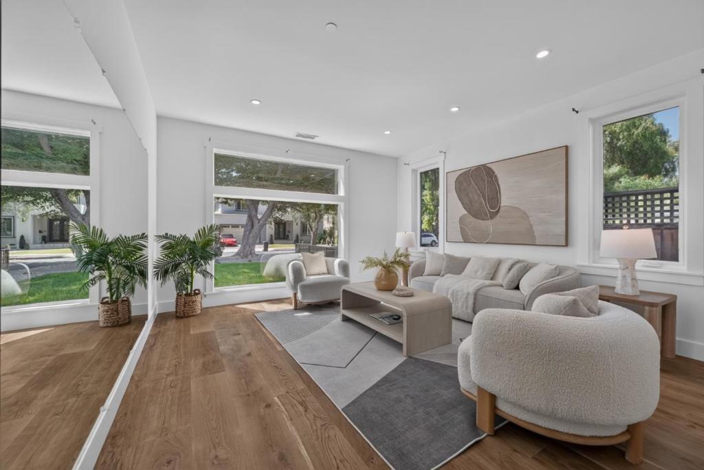 969 Franquette Avenue