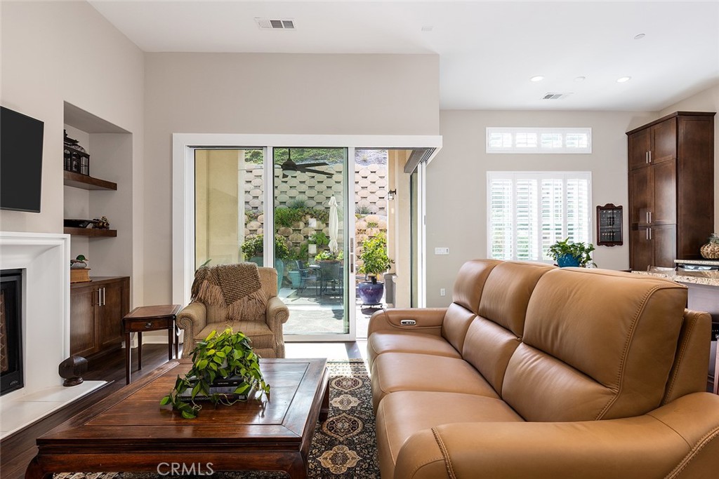 Verano (Aliento) (VERNO) - Residential