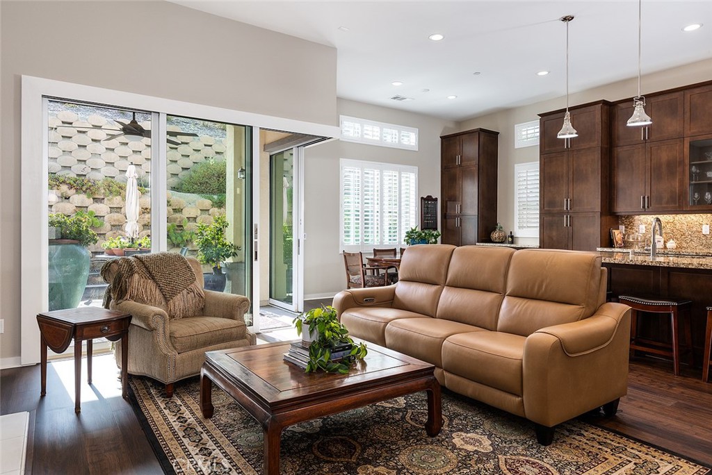 Verano (Aliento) (VERNO) - Residential