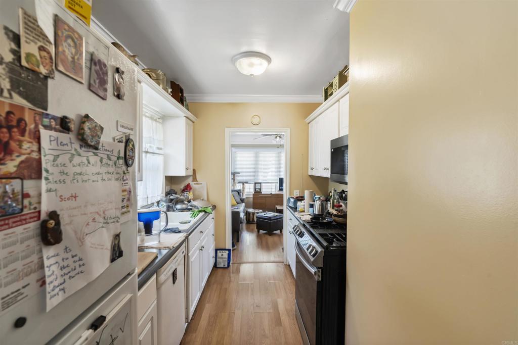 321 E Meda Avenue