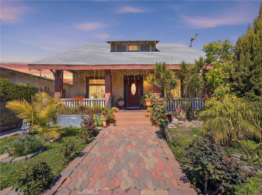 123 E 65th Street