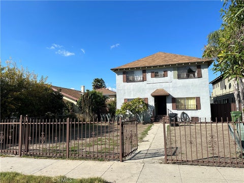 Photo of 3213 Huron ST, Los Angeles, CA 90065 (MLS # TR26214790)