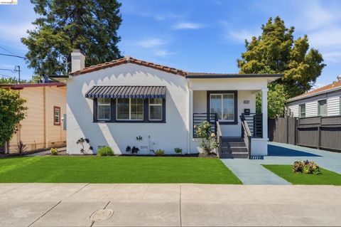 Photo of 5125 Solano Ave AVE, Richmond, CA 94805 (MLS # 41135061)