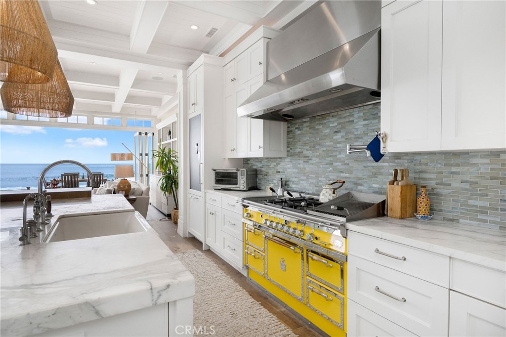 Beach Road Custom (BR) - Residential
