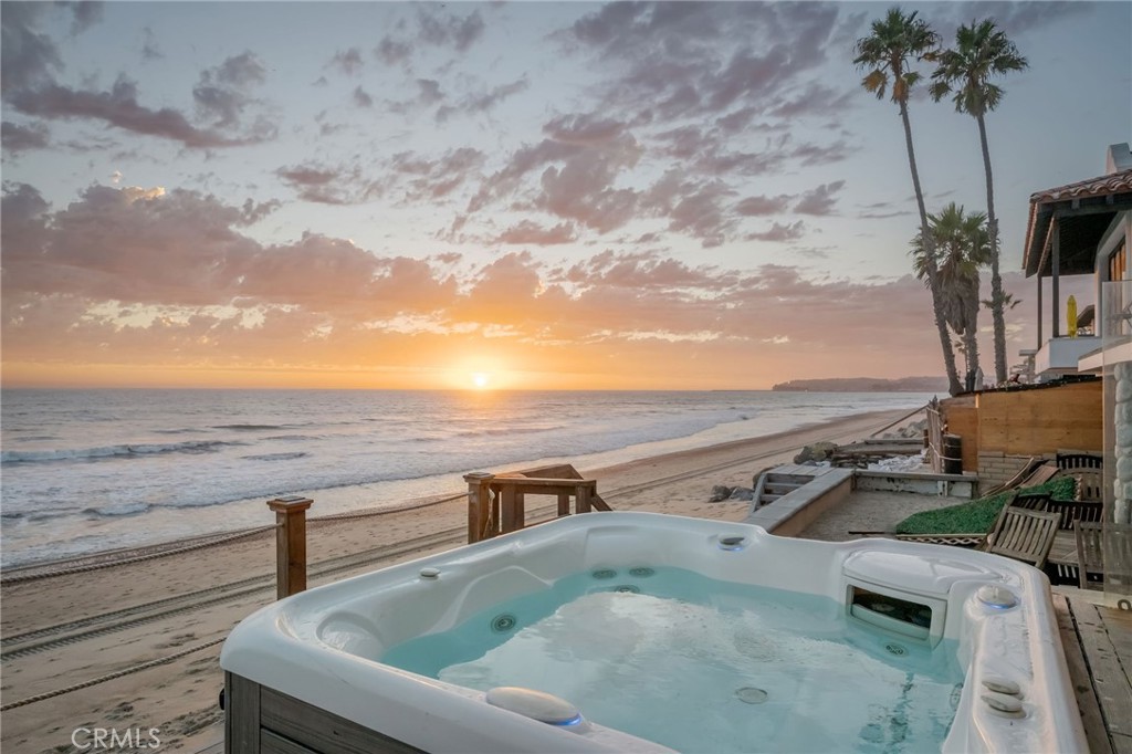 Beach Road Custom (BR) - Residential