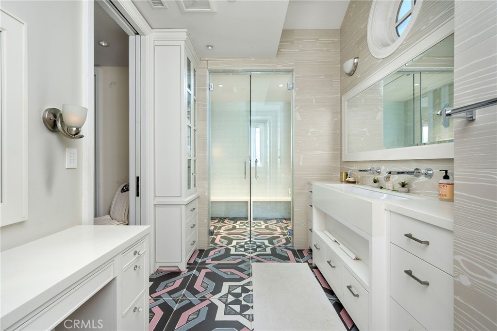 Beach Road Custom (BR) - Residential