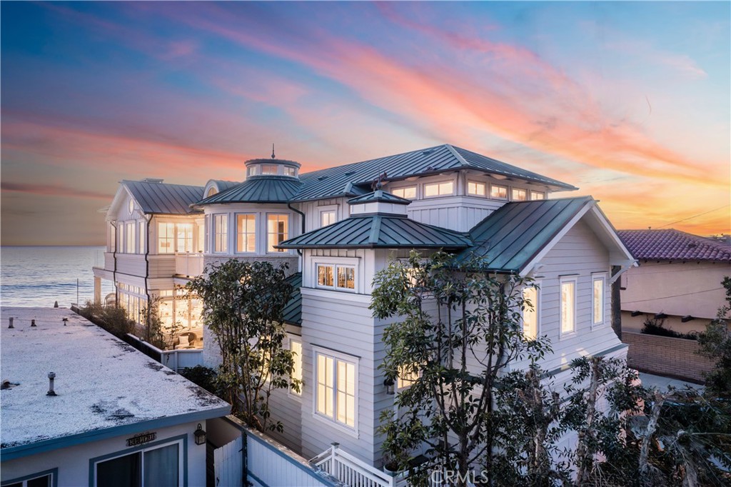 Beach Road Custom (BR) - Residential